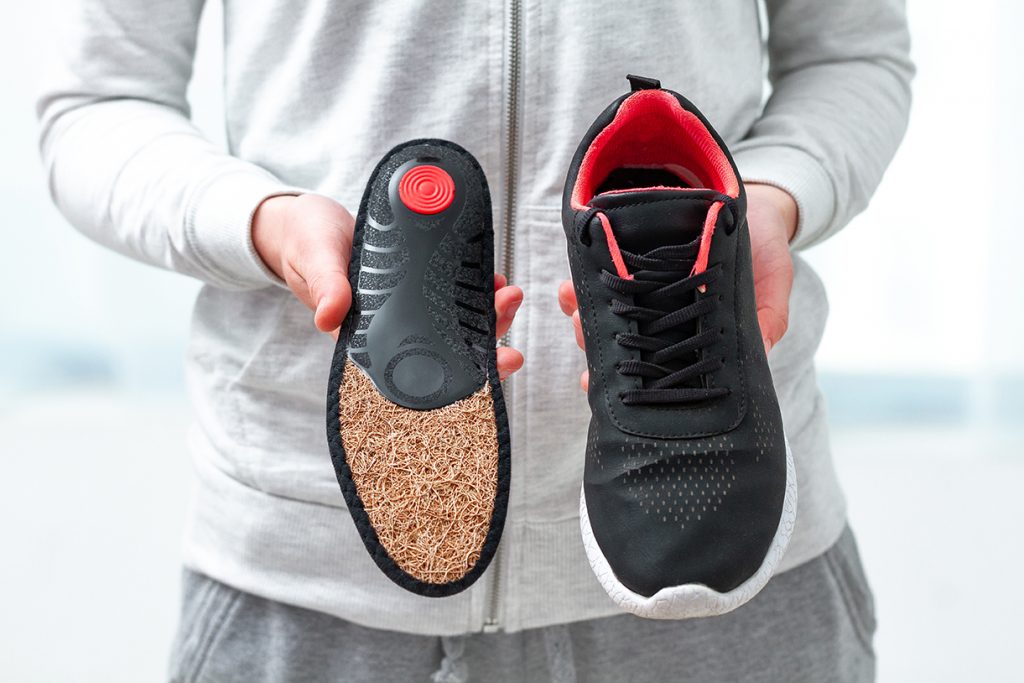 Extra Wide Men's Shoes For Swollen Feet