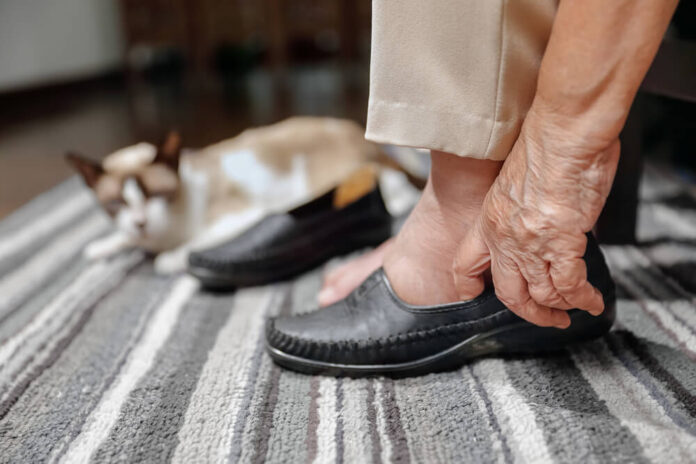 Extra Wide Men's Shoes For Swollen Feet Extra Wide Men's Shoes For Swollen Feet